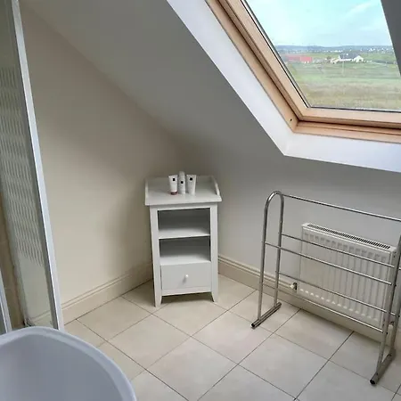 Modern 5 Bedroom House In Clare Spanish Point