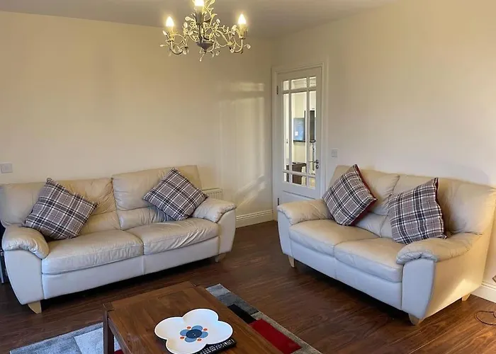 Modern 5 Bedroom House In Clare