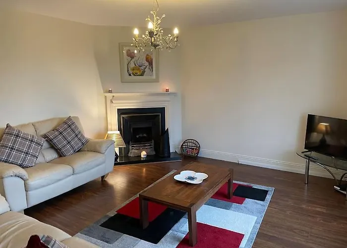 Modern 5 Bedroom House In Clare 西班牙角